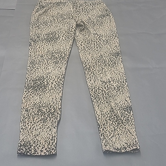 Free People Leopard Print Skinny Legging Pants Size XS - Picture 6 of 9